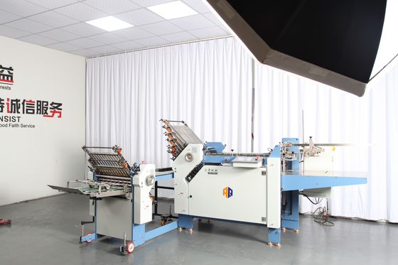 Máquina manual de dobrar papel com pasta de folhetos de dobragem cruzada para uso de impressão