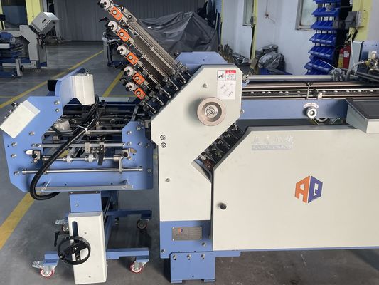 Máquina de dobramento de papel 480*1000mm 30-250g 180m/Min 380V do Três-furo