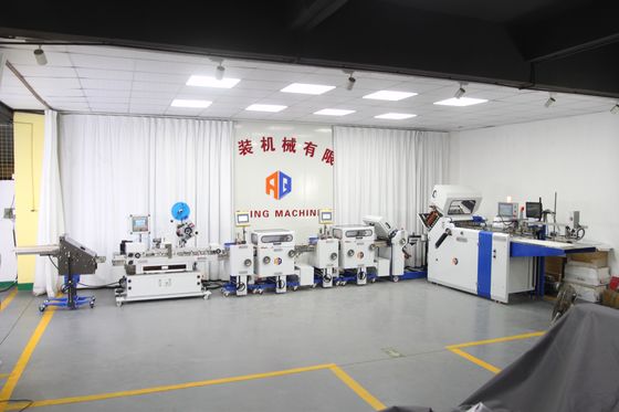 Sistema farmacêutico de dobramento de processamento de papel do folheto de Outsert da máquina de AOQI