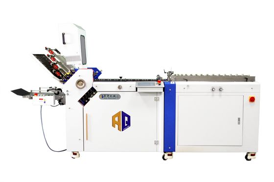 Máquina de dobrar folhas de papel A4 a sucção de ar para dobrar diversos produtos de impressão